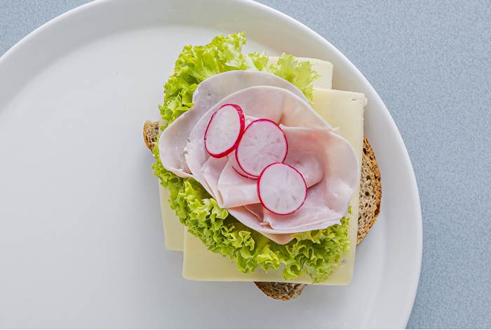 Speltbrød_skinke og ost.jpg